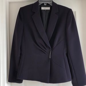 Woman’s Tahari Deep Purple Size 8 Jacket